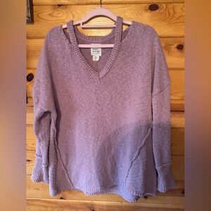 Cozy V-Neck Sweater in Blush